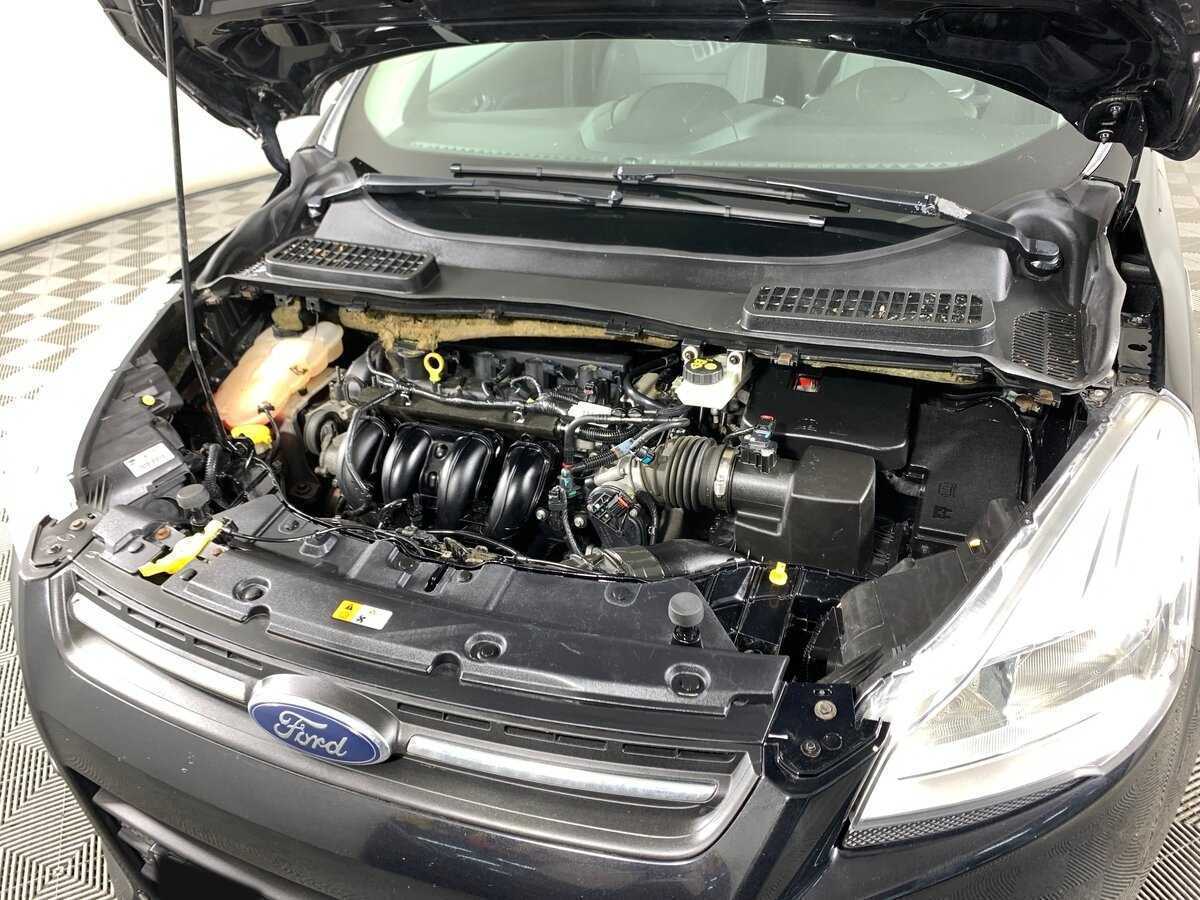 Ford Kuga 2015 года с пробегом. Фото: #9