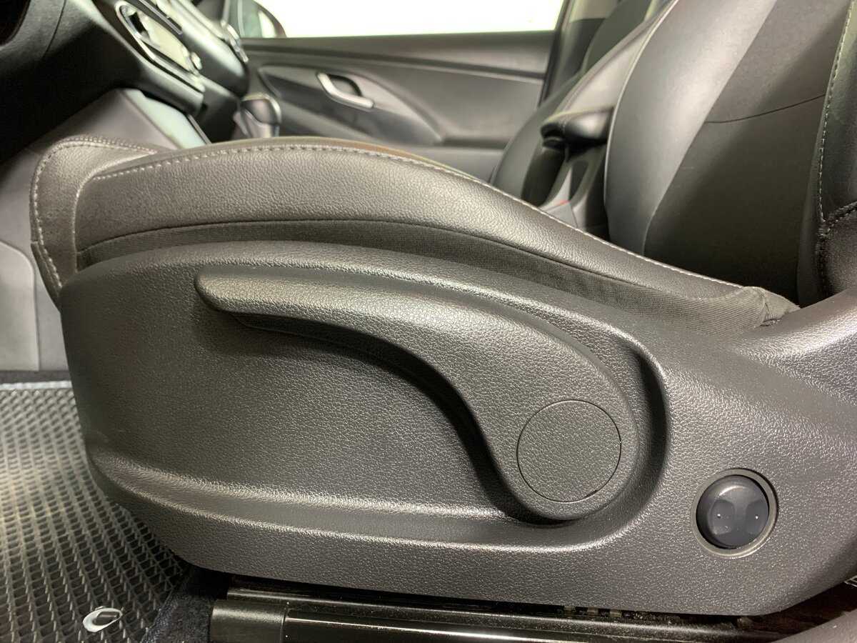 Hyundai i30 2017 года с пробегом. Фото: #16