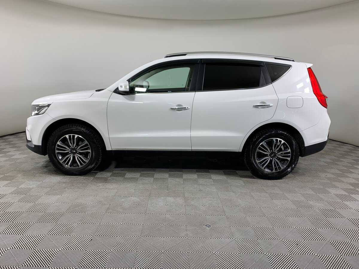 Geely Emgrand X7 2020 года с пробегом. Фото: #7