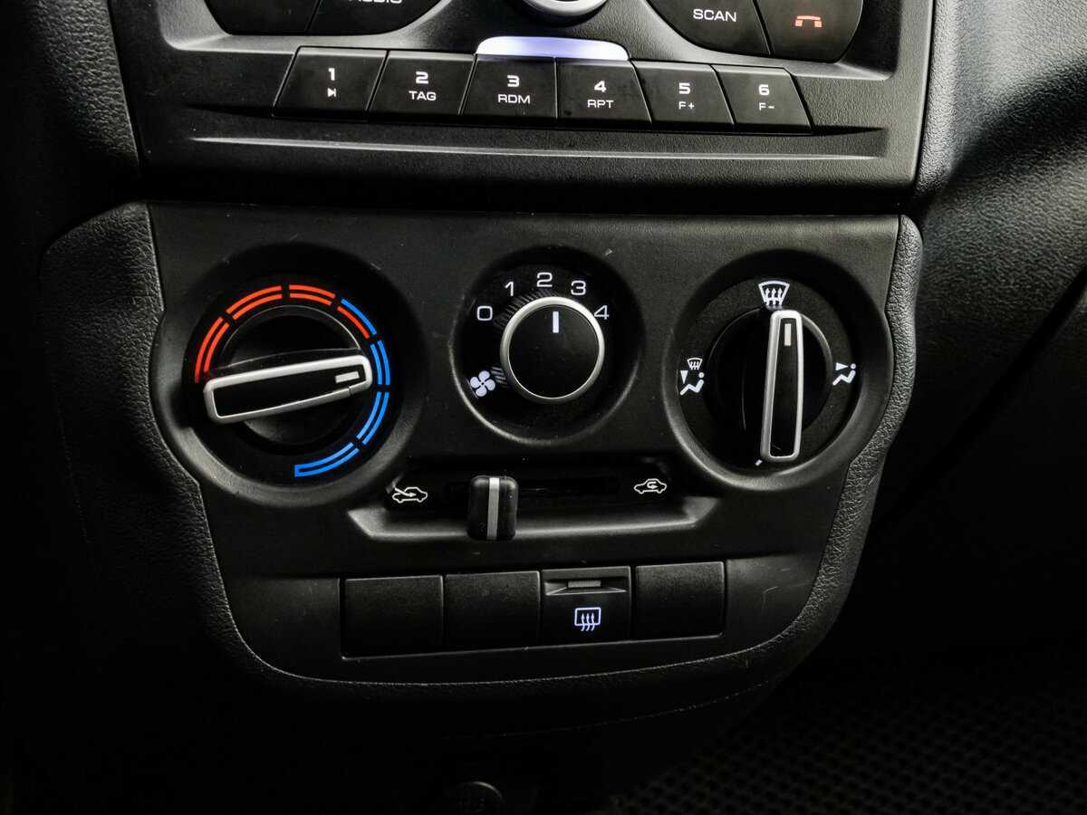 Б/У Лада (ВАЗ) Гранта 2023 года. Фото: #10