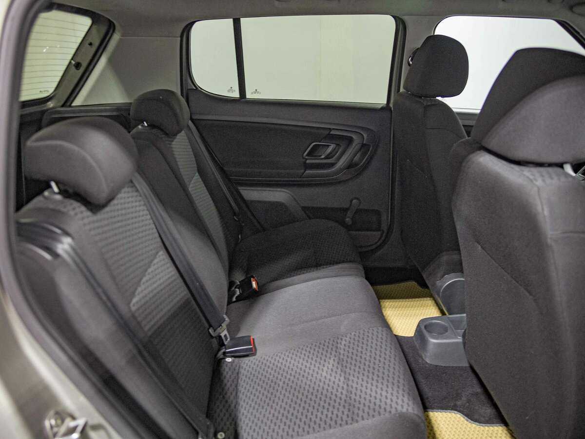 Skoda Fabia 2013 года с пробегом. Фото: #11