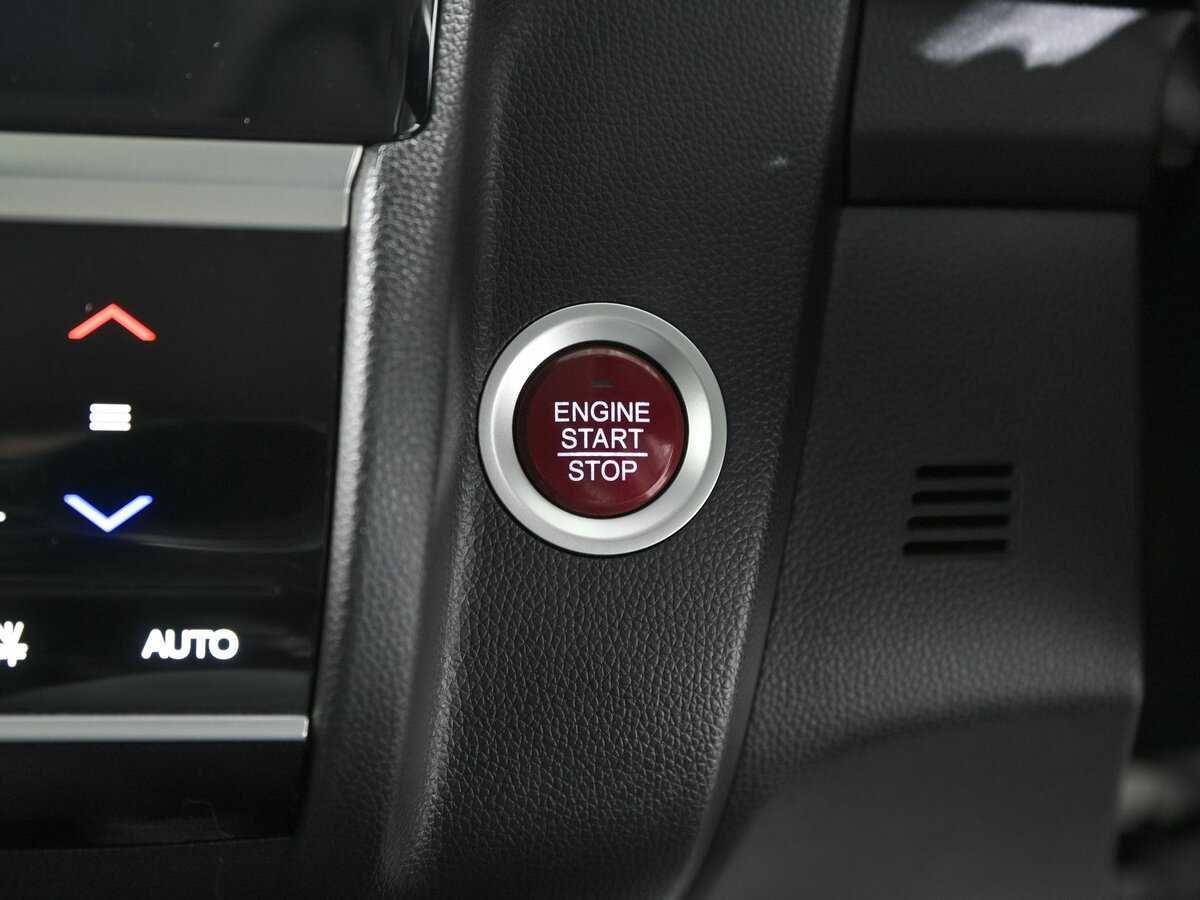 Б/У Хонда Фит 2016 года. Фото: #7