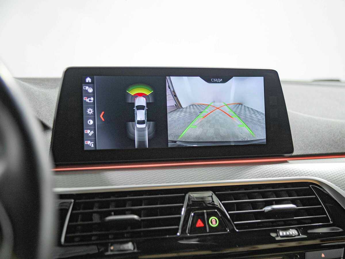 BMW 5 серии 2017 года с пробегом. Фото: #9