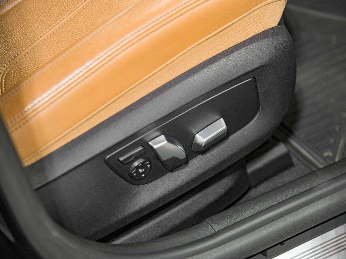 BMW 5 серии 2017 года с пробегом. Фото: #17