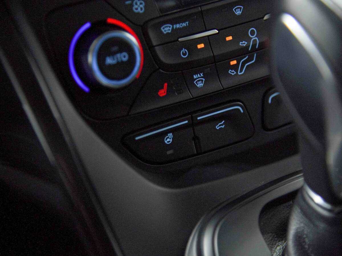 Ford Kuga 2018 года с пробегом. Фото: #9