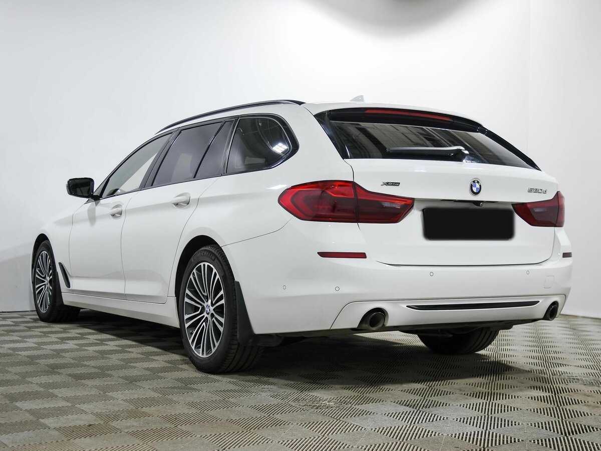 BMW 5 серии 2018 года с пробегом. Фото: #4