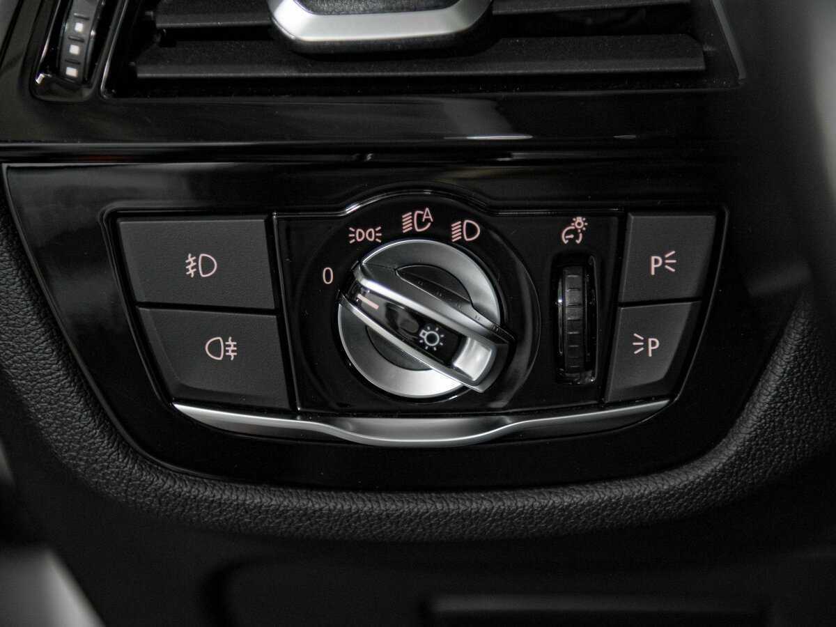 BMW 5 серии 2018 года с пробегом. Фото: #15