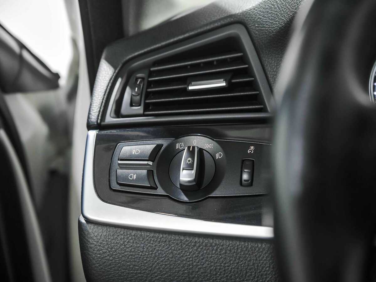 BMW 5 серии 2013 года с пробегом. Фото: #12