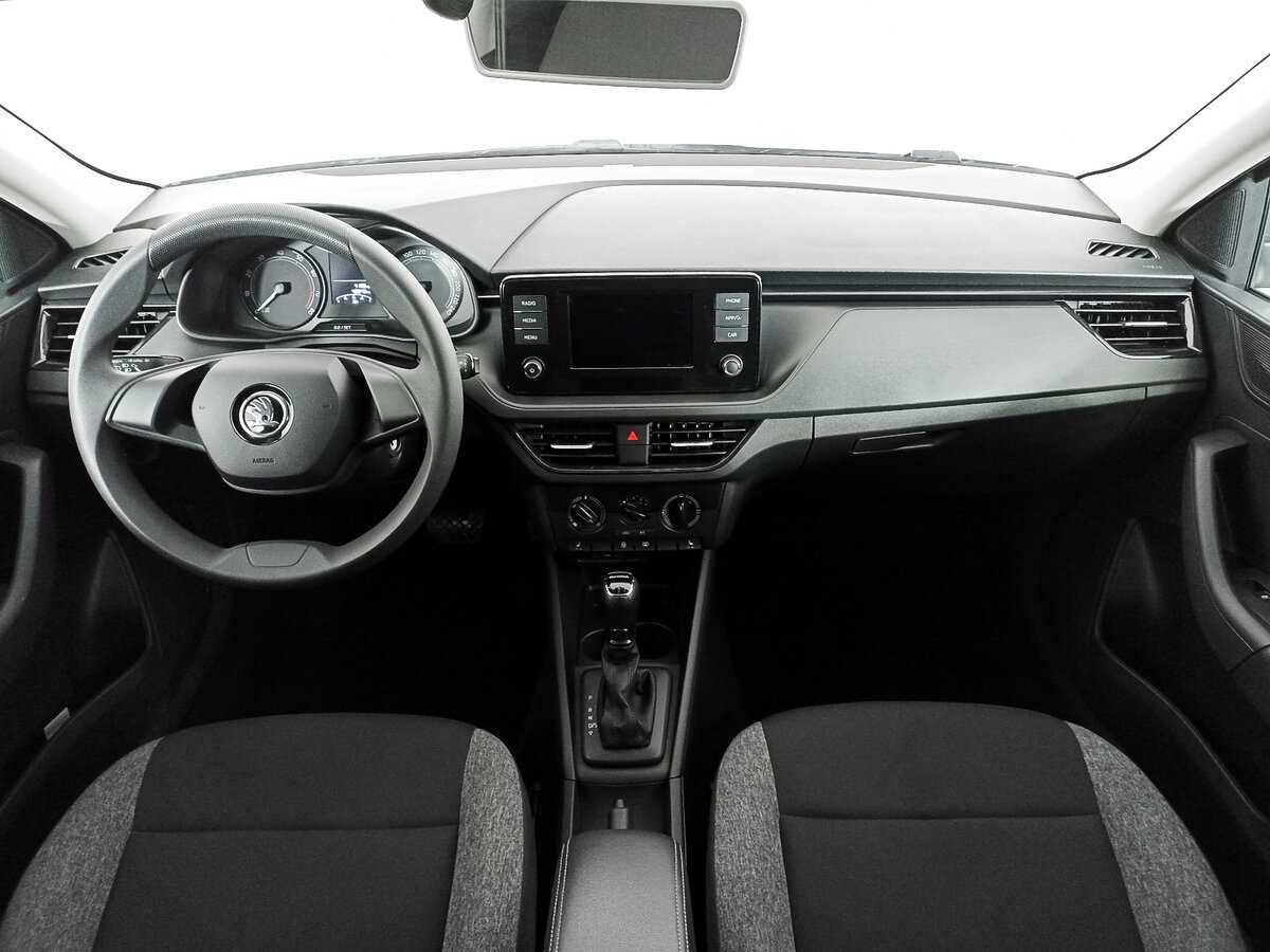 Б/У Шкода Рапид 2021 года. Фото: #13