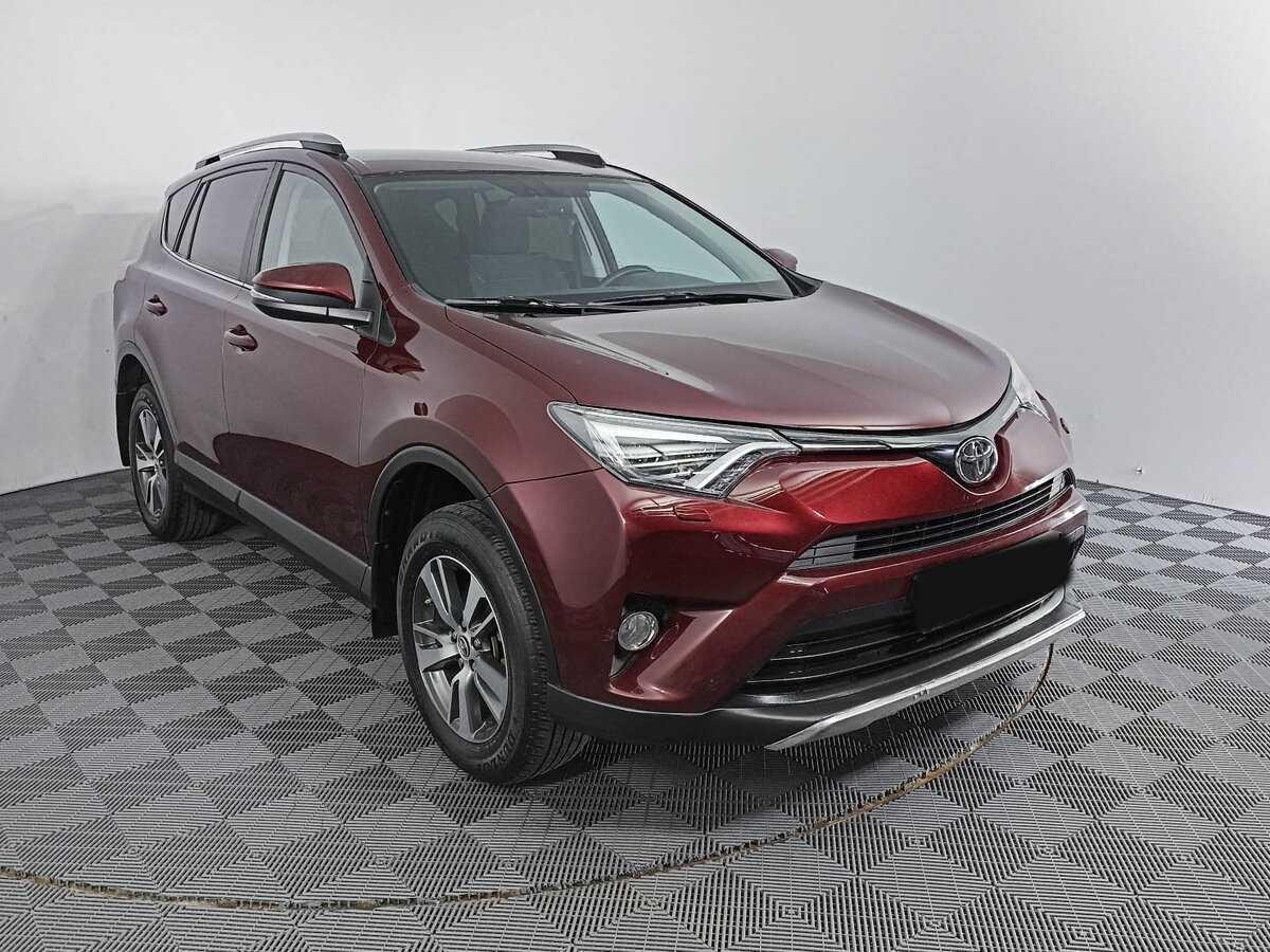 Toyota RAV4 2019 года с пробегом. Фото: #2