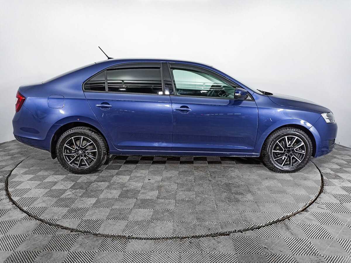 Skoda Rapid 2018 года с пробегом. Фото: #3