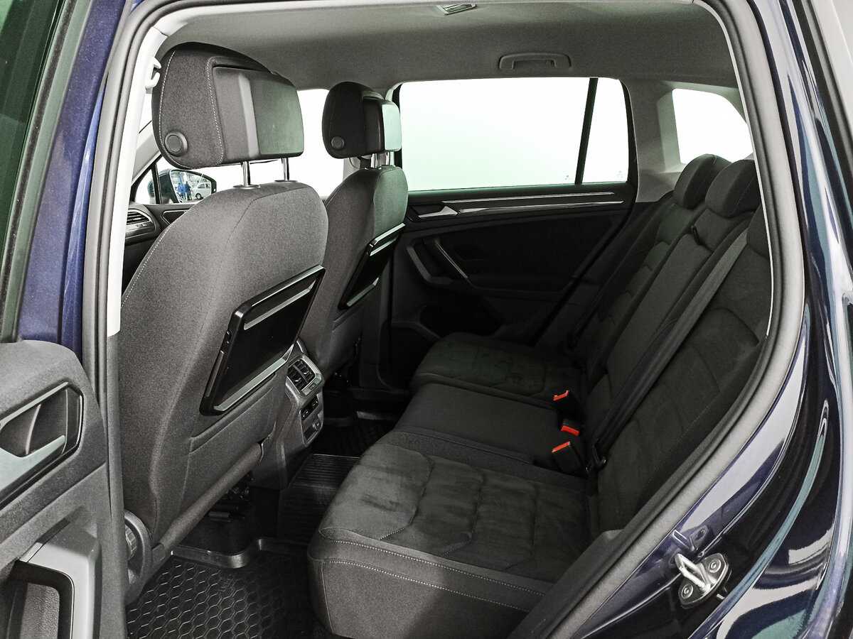 Б/У Фольксваген Тигуан 2017 года. Фото: #8