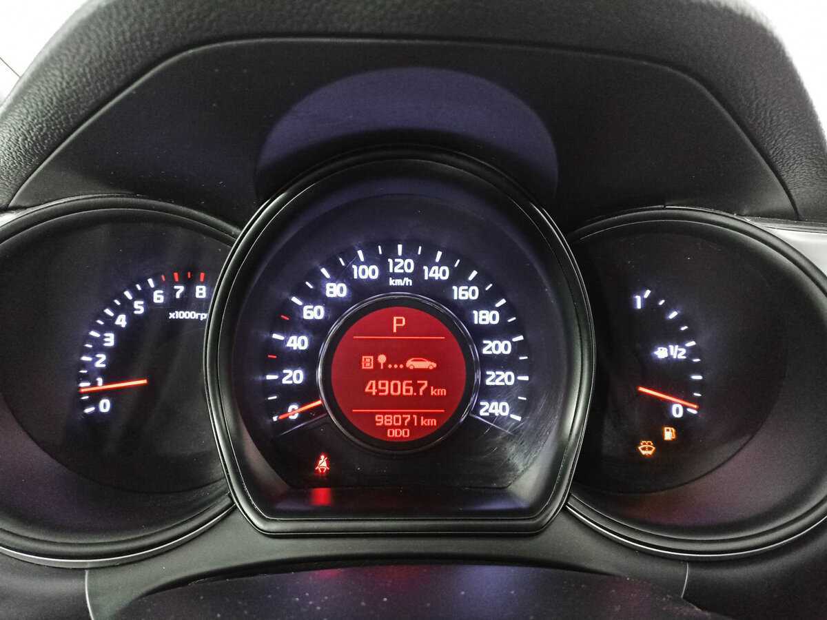 Б/У Киа Сид 2017 года. Фото: #10