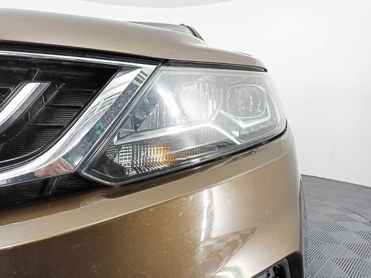 Geely Emgrand X7 2020 года с пробегом. Фото: #14