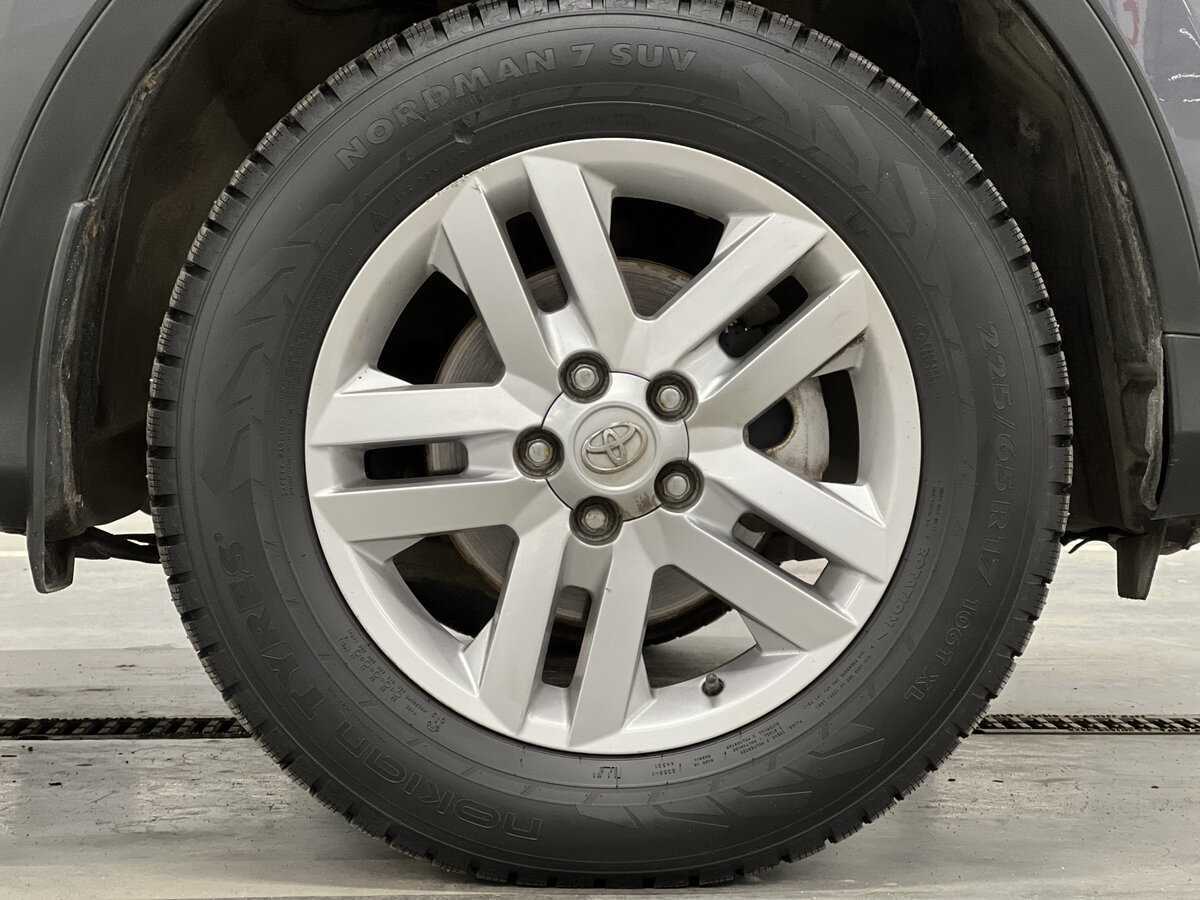 Toyota RAV4 2014 года с пробегом. Фото: #17