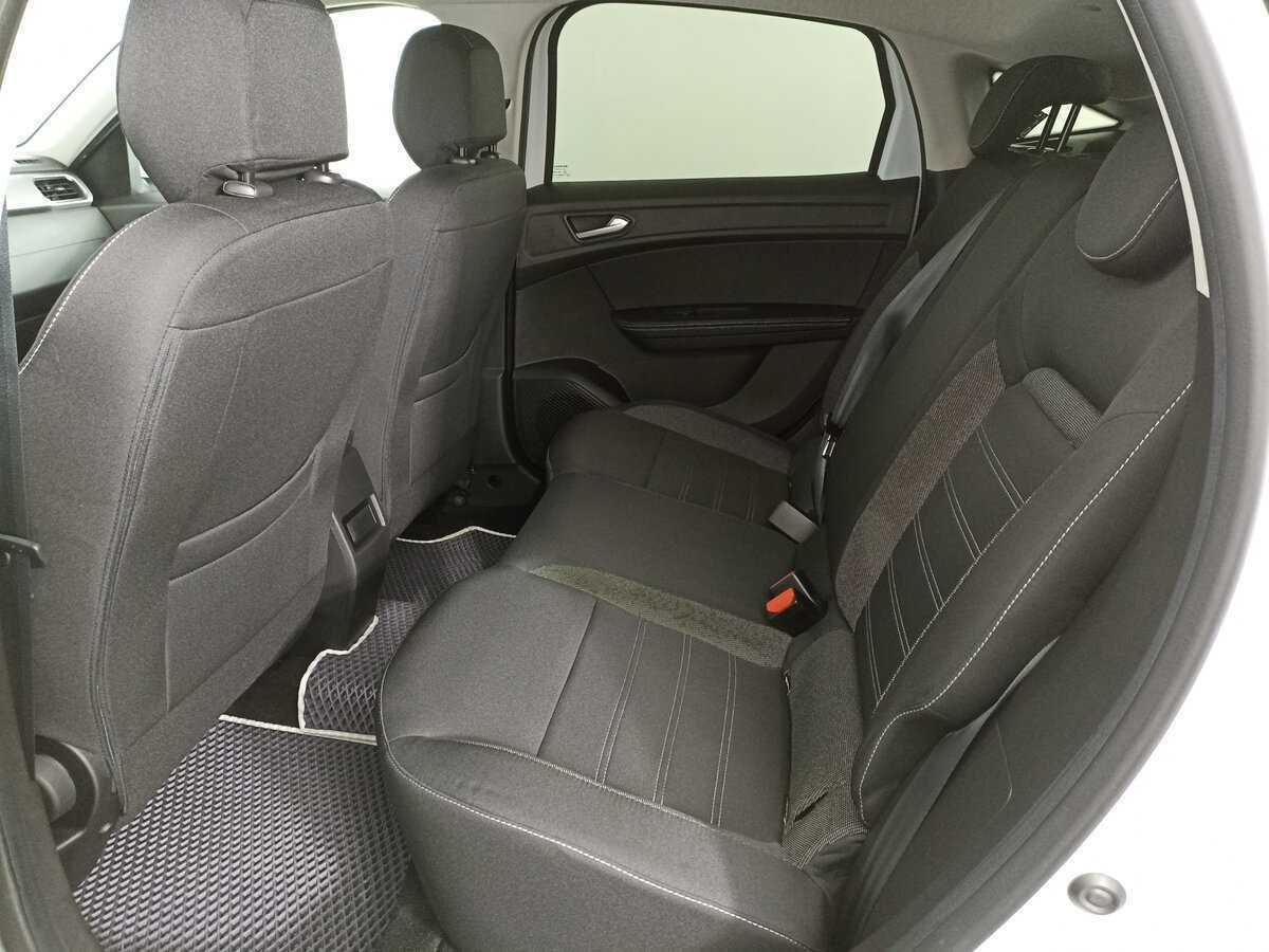 Б/У Рено Аркана 2021 года. Фото: #9