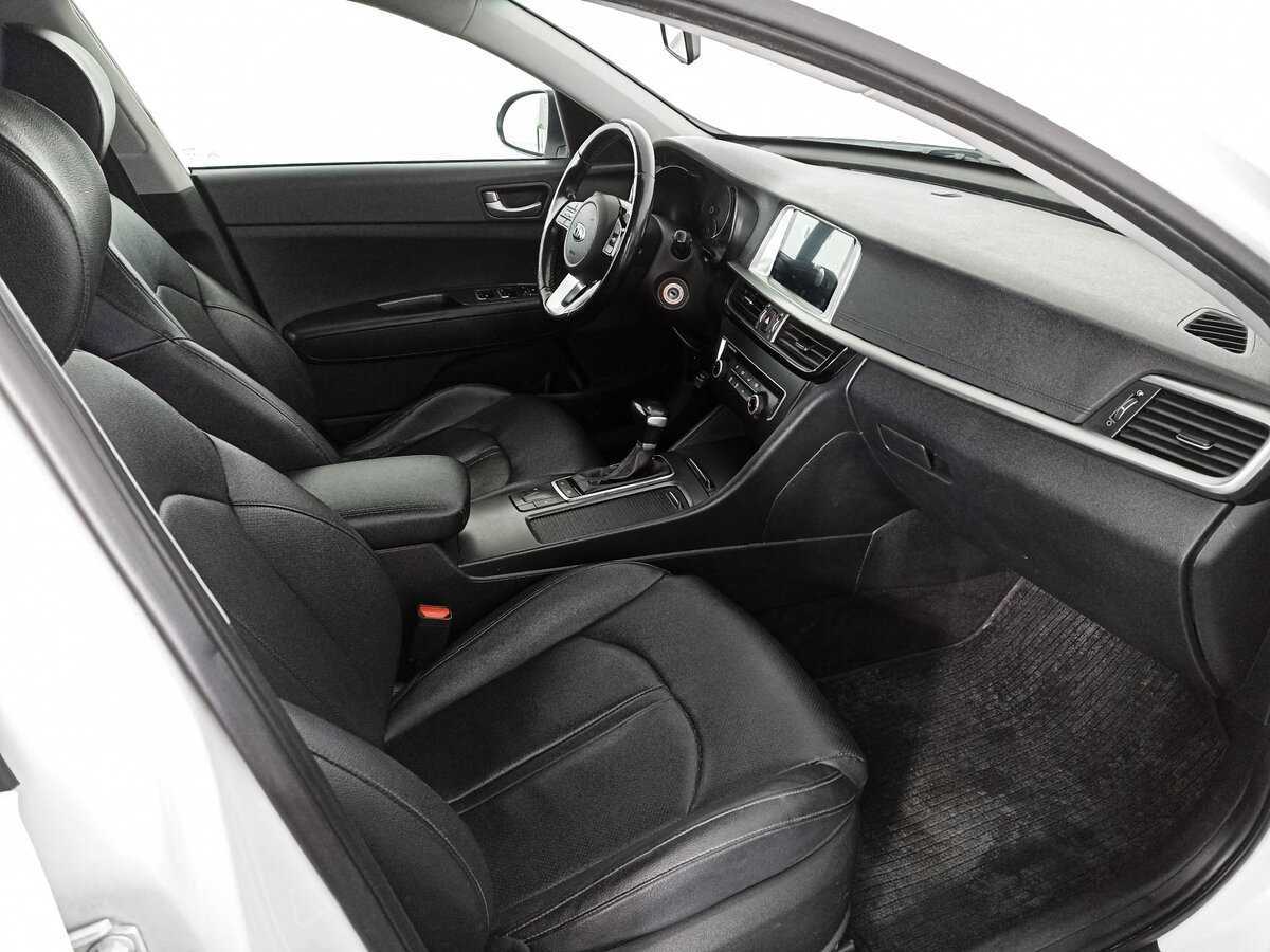 Б/У Киа К5 2018 года. Фото: #10