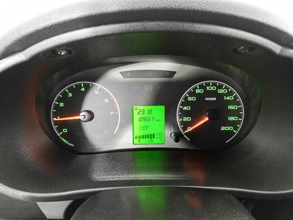 Б/У Лада (ВАЗ) Гранта 2014 года. Фото: #12