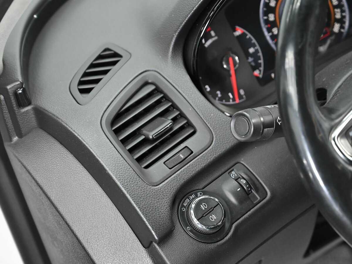 Opel Insignia 2014 года с пробегом. Фото: #7