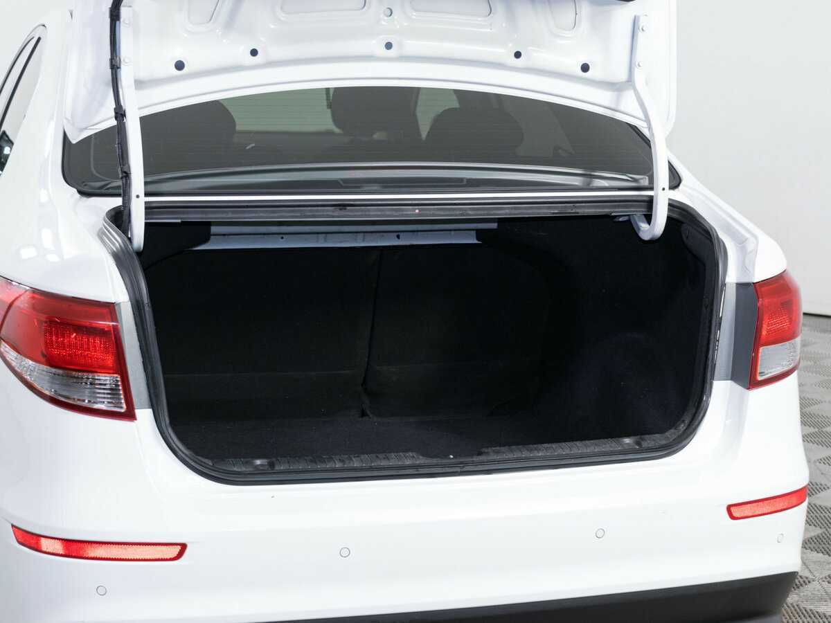 Б/У Киа Рио 2016 года. Фото: #6