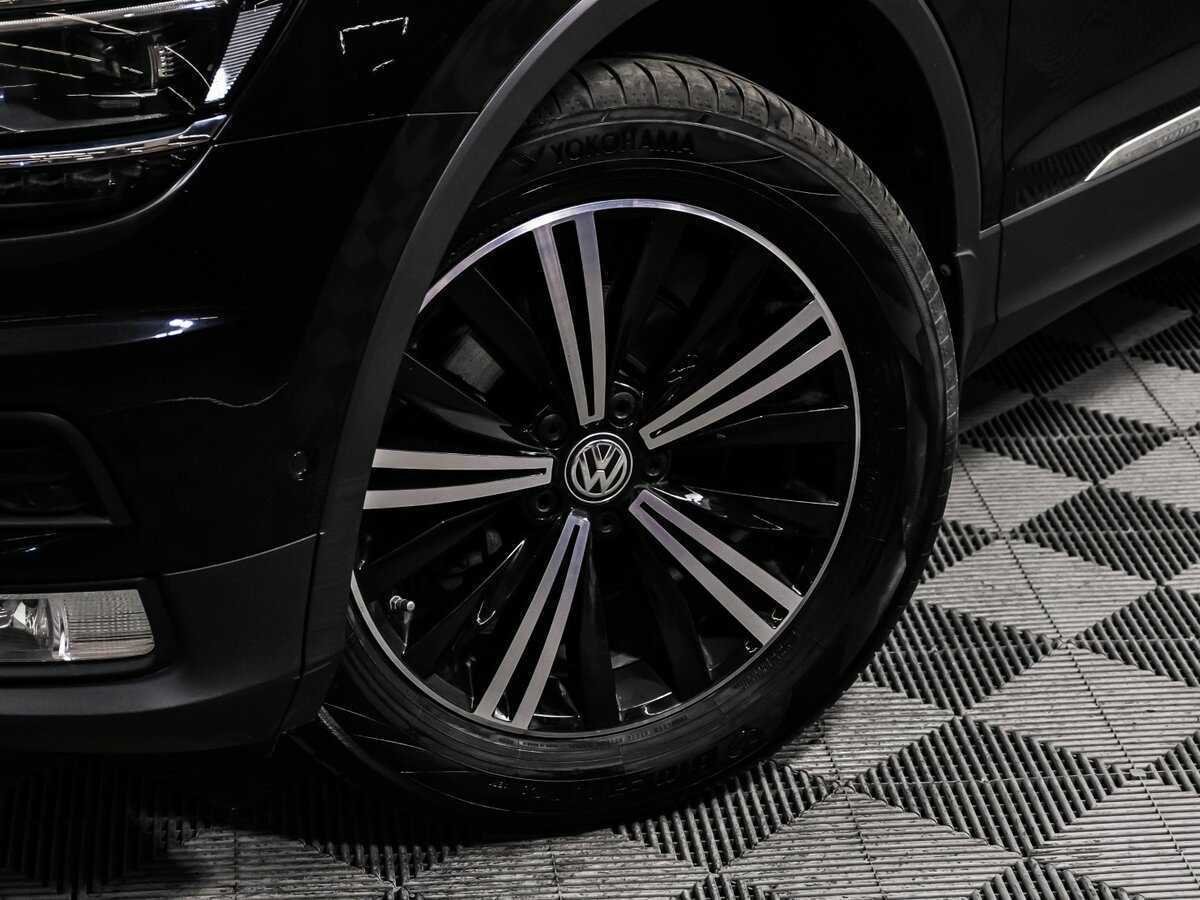 Б/У Фольксваген Тигуан 2017 года. Фото: #12