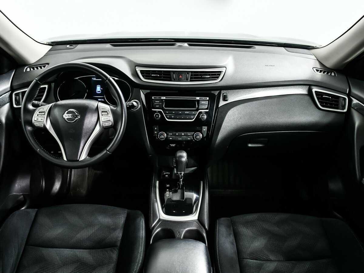 Б/У Ниссан Икс-Трейл 2015 года. Фото: #10