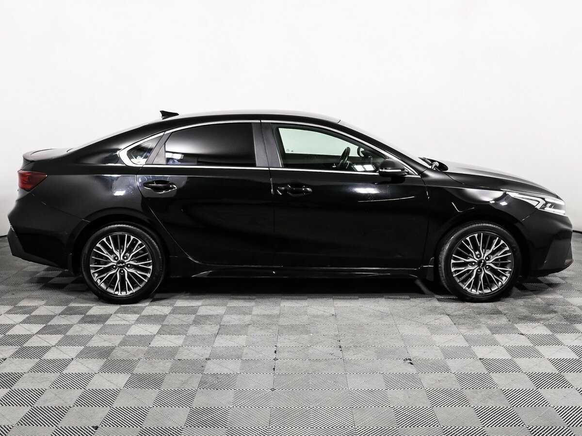 Б/У Киа Церато 2021 года. Фото: #3