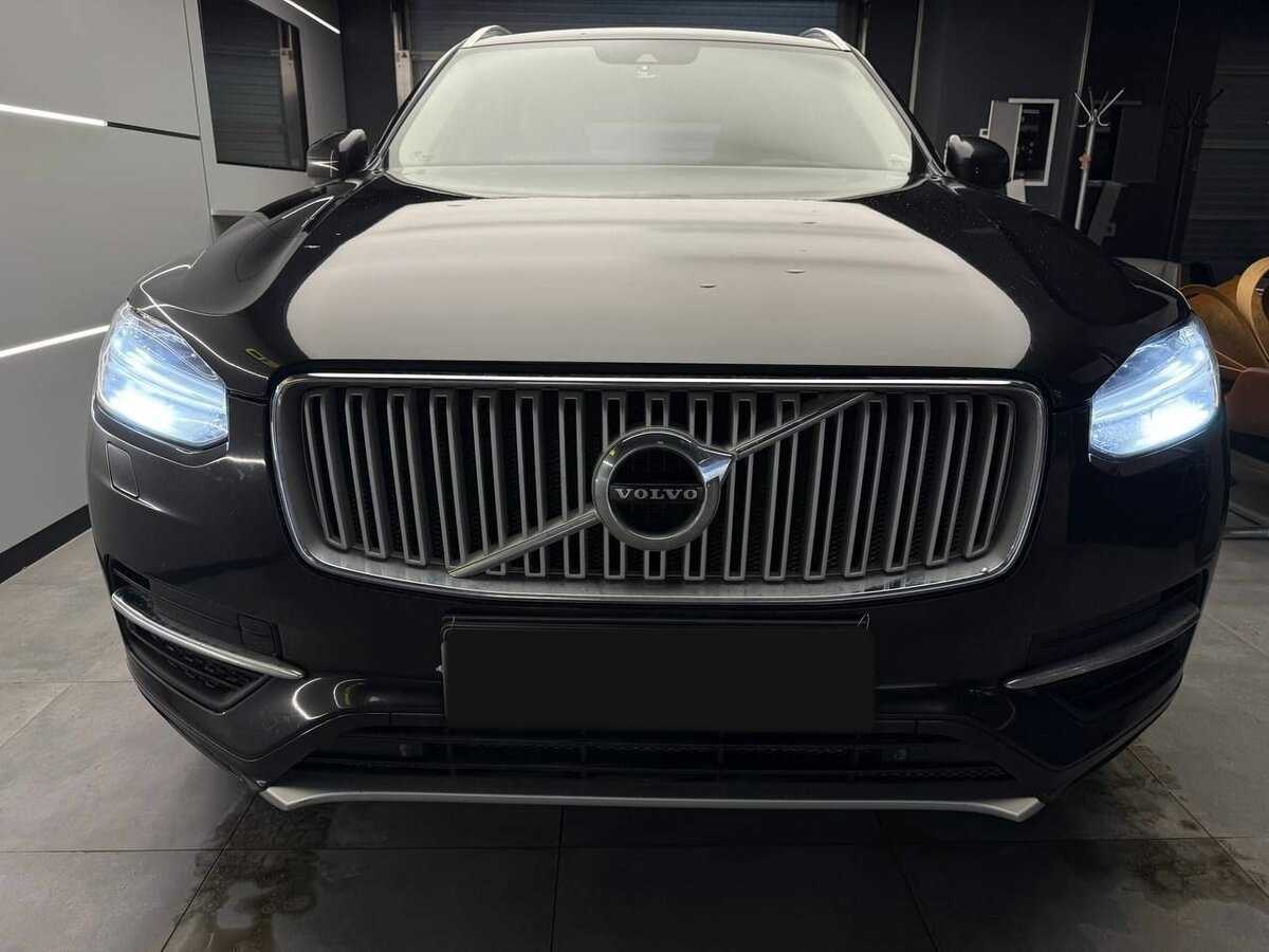 Volvo XC90 2015 года с пробегом. Фото: #1