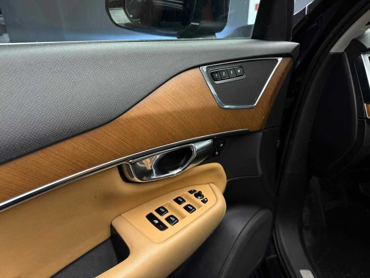 Volvo XC90 2015 года с пробегом. Фото: #11