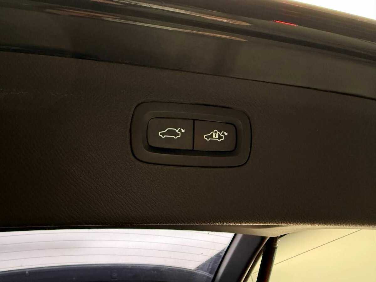 Volvo XC90 2015 года с пробегом. Фото: #21