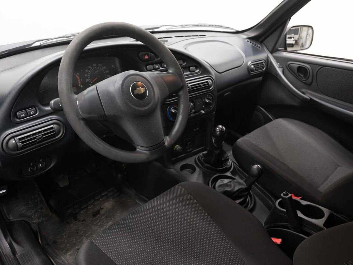 Б/У Шевроле Нива 2012 года. Фото: #7