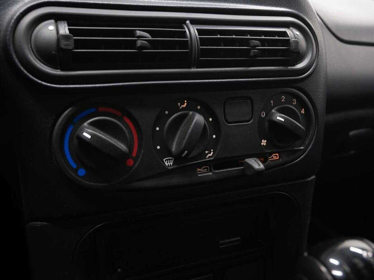 Б/У Шевроле Нива 2012 года. Фото: #18