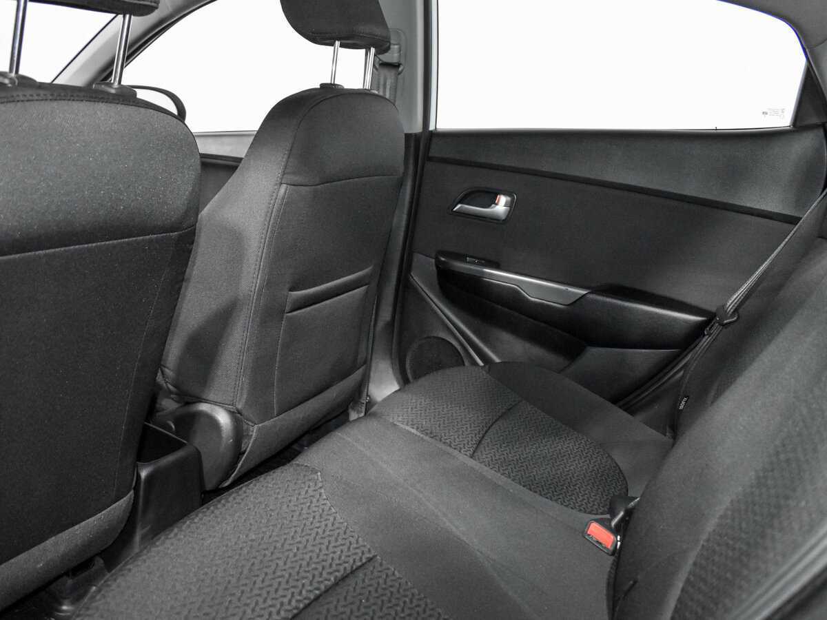 Б/У Киа Рио 2016 года. Фото: #16