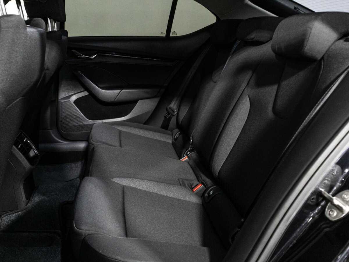 Б/У Шкода Октавия 2021 года. Фото: #9