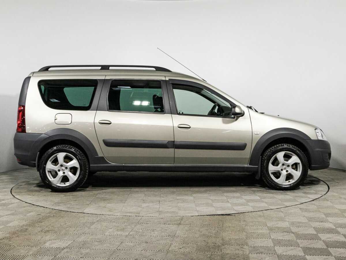 Б/У Лада (ВАЗ) Ларгус 2020 года. Фото: #3