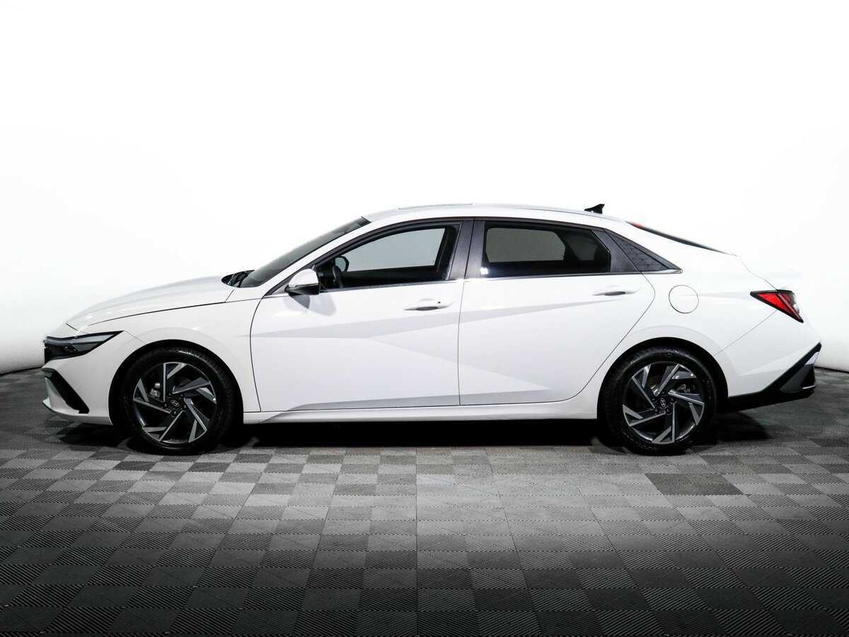 Б/У Хендай Елантра 2023 года. Фото: #7