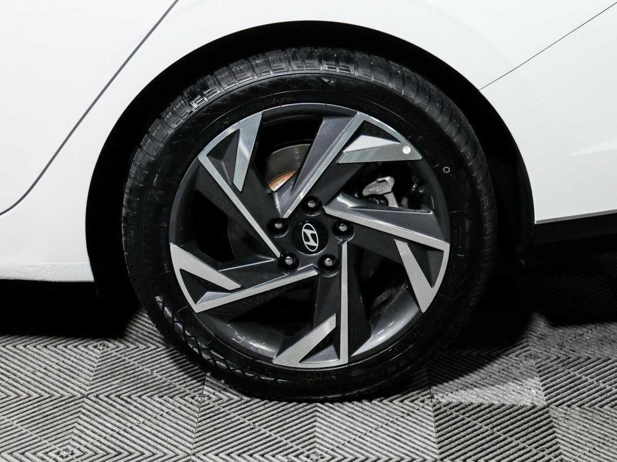 Б/У Хендай Елантра 2023 года. Фото: #14