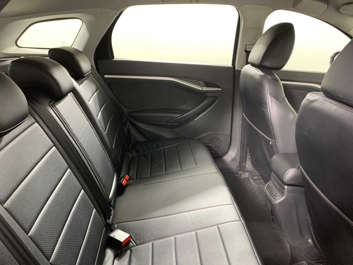 Lada (ВАЗ) Vesta 2018 года с пробегом. Фото: #17