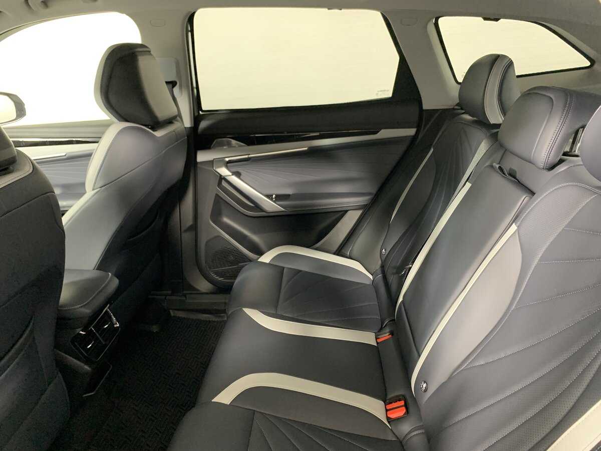 Geely Atlas 2023 года с пробегом. Фото: #19