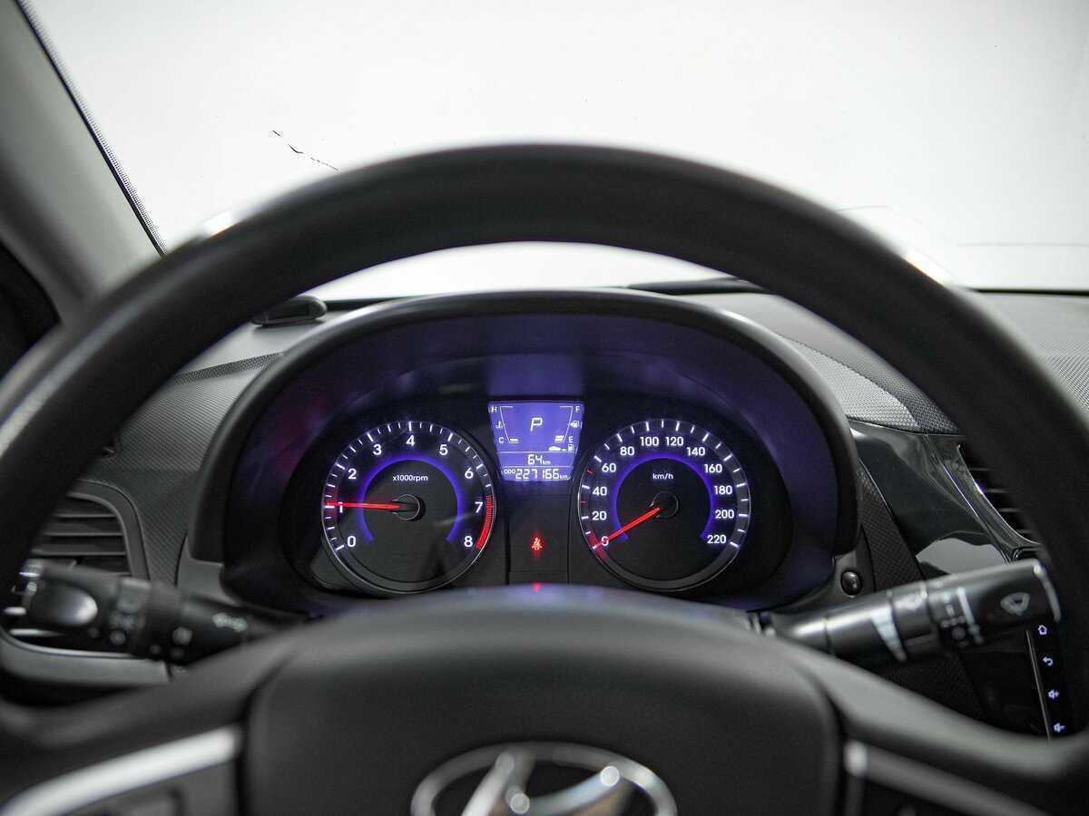 Hyundai Solaris 2012 года с пробегом. Фото: #5