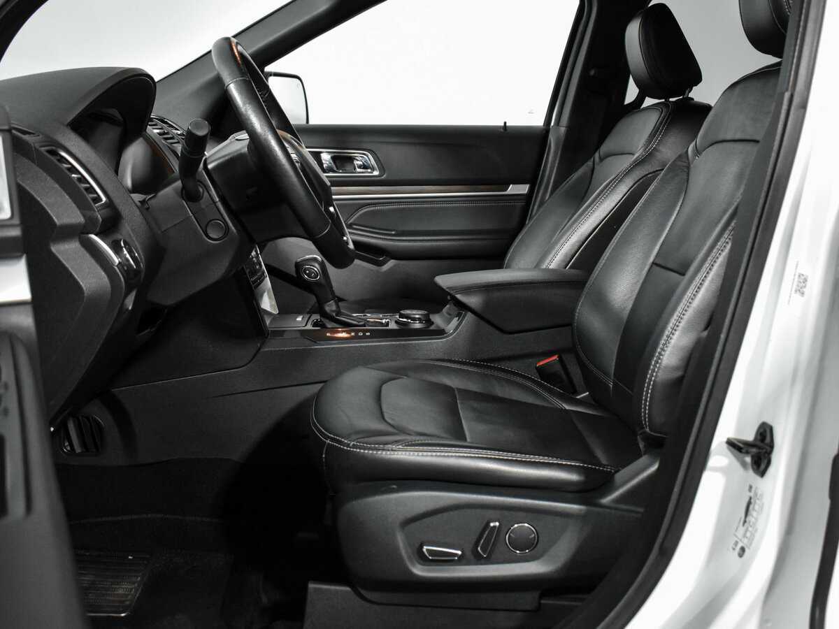 Ford Explorer 2018 года с пробегом. Фото: #12