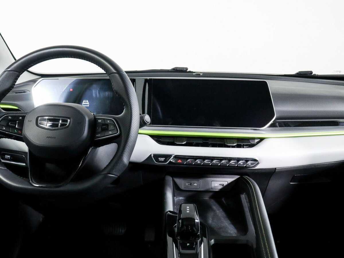 Б/У Джили Кулрэй 2023 года. Фото: #11