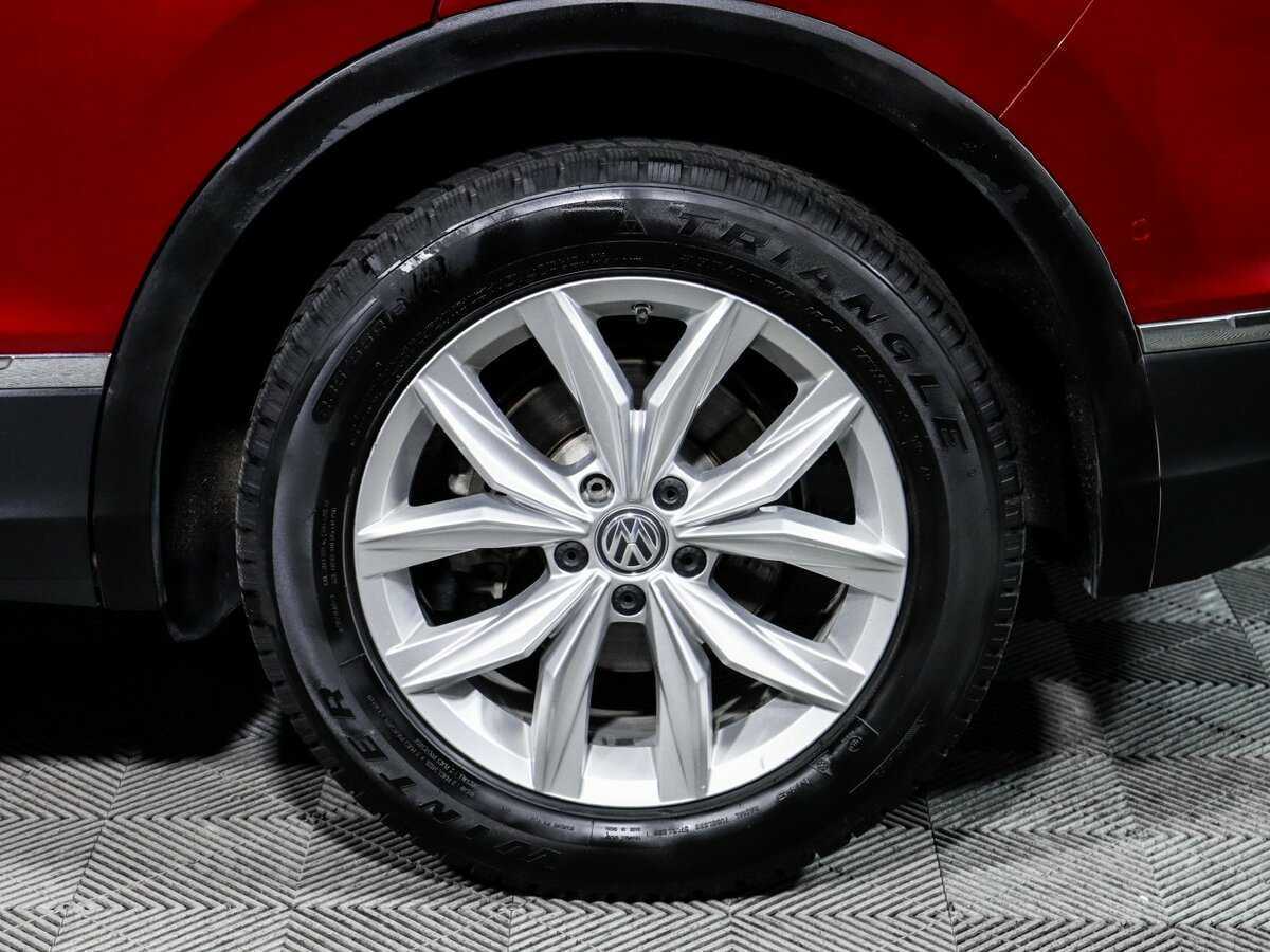 Б/У Фольксваген Тигуан 2016 года. Фото: #11