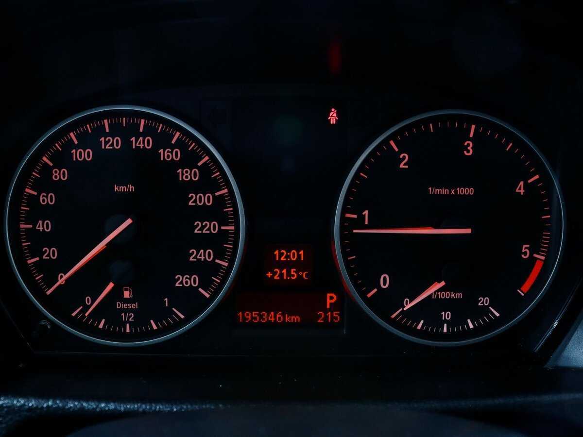 Б/У БМВ Икс1 2012 года. Фото: #6