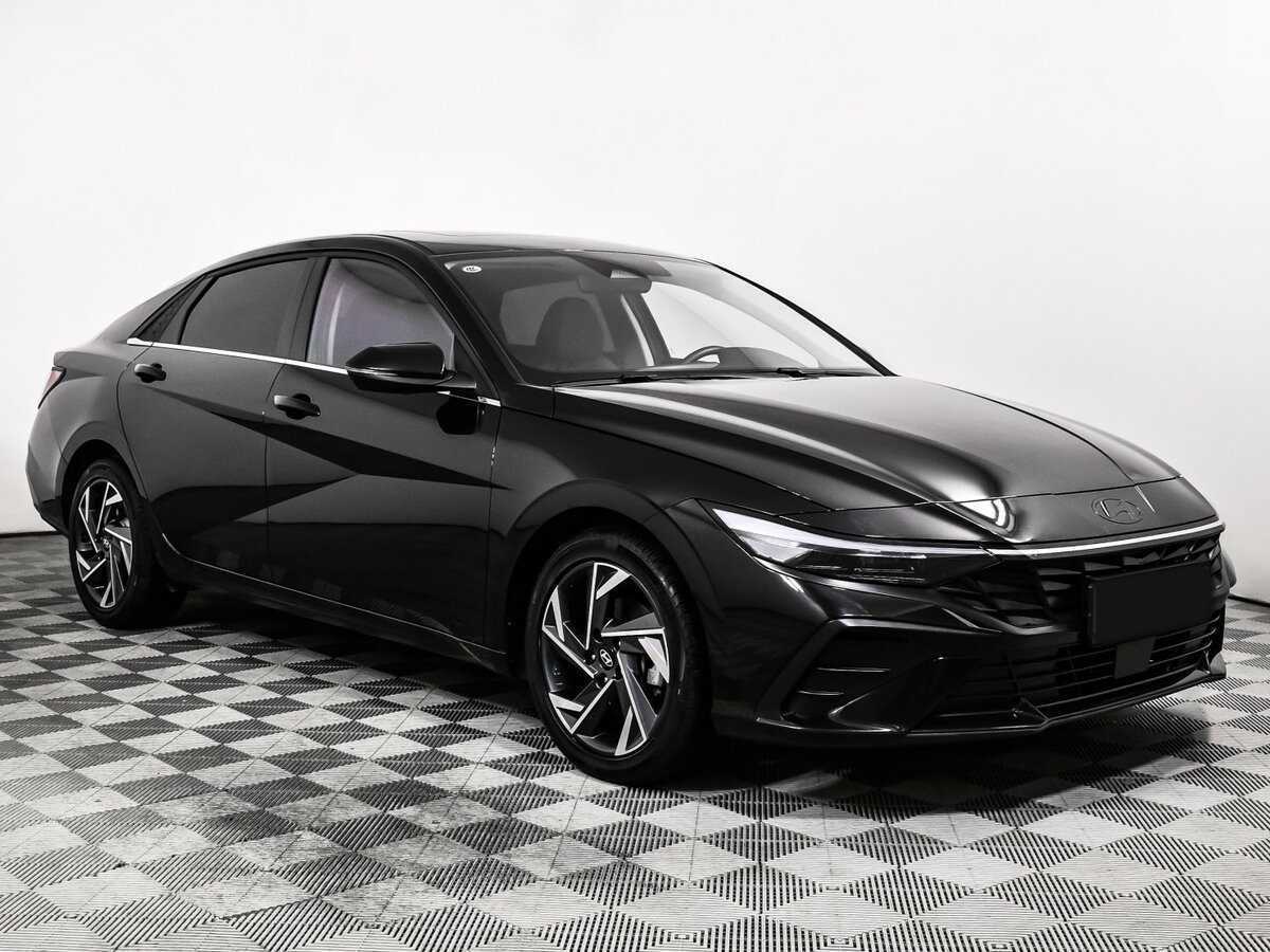 Б/У Хендай Елантра 2024 года. Фото: #2