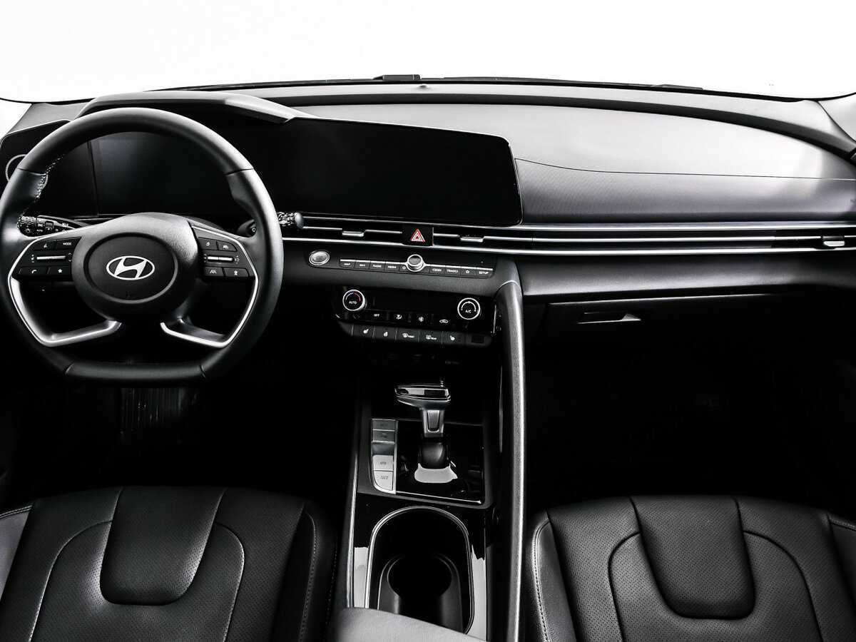 Б/У Хендай Елантра 2024 года. Фото: #10