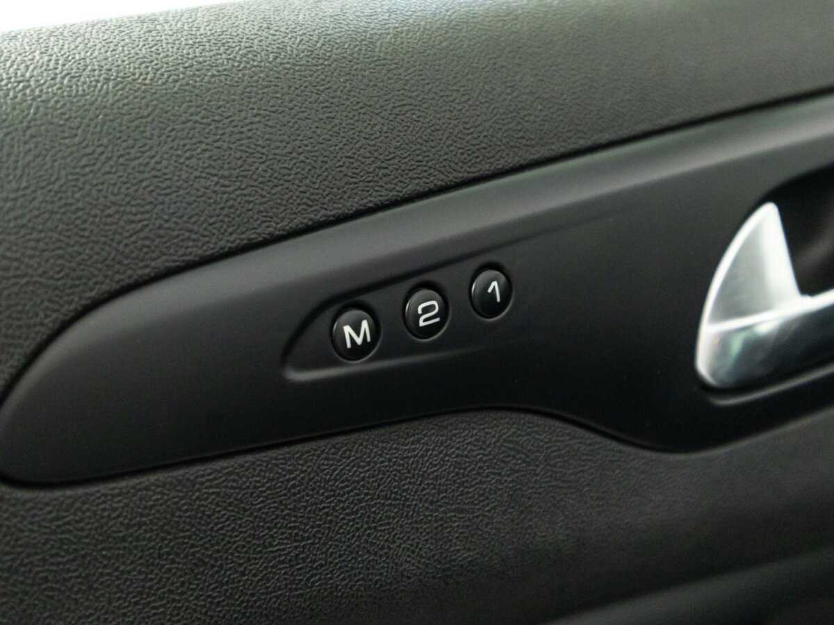 Б/У Ситроен Ц5 2013 года. Фото: #16