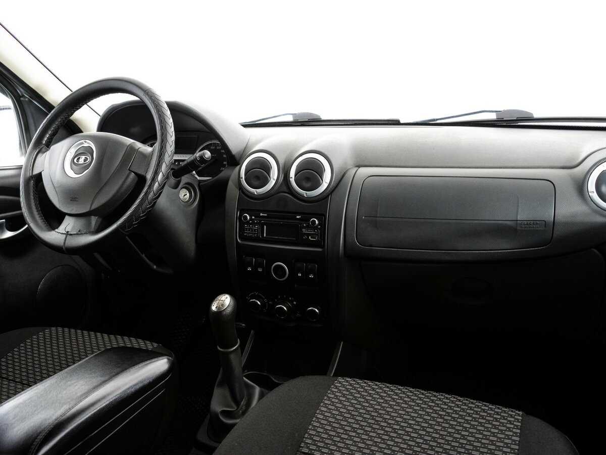 Б/У Лада (ВАЗ) Ларгус 2014 года. Фото: #6