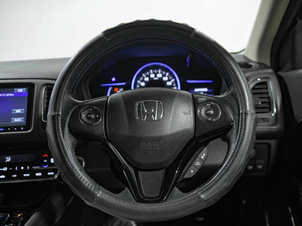 Honda Vezel 2014 года с пробегом. Фото: #7