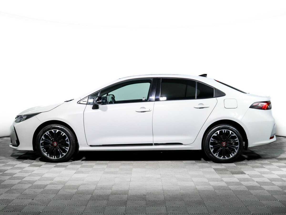 Б/У Тойота Королла 2021 года. Фото: #4